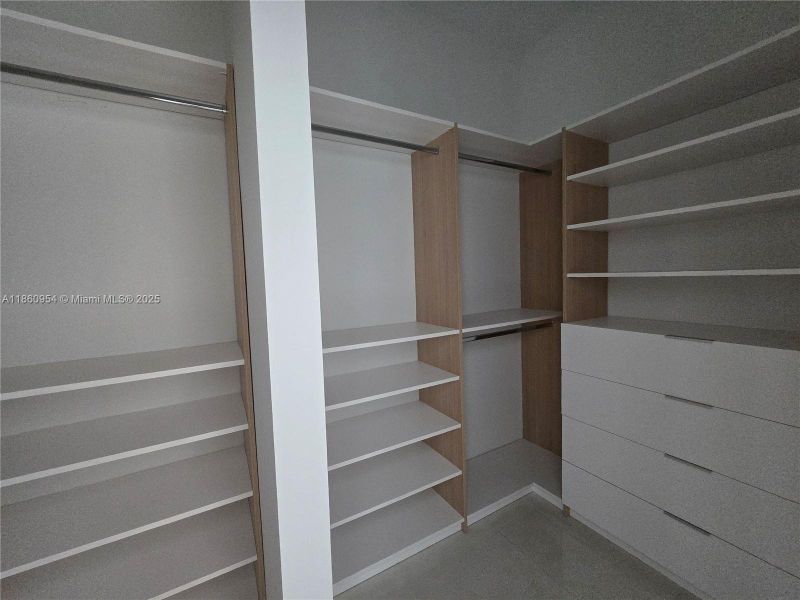 Image 30 of a home in .