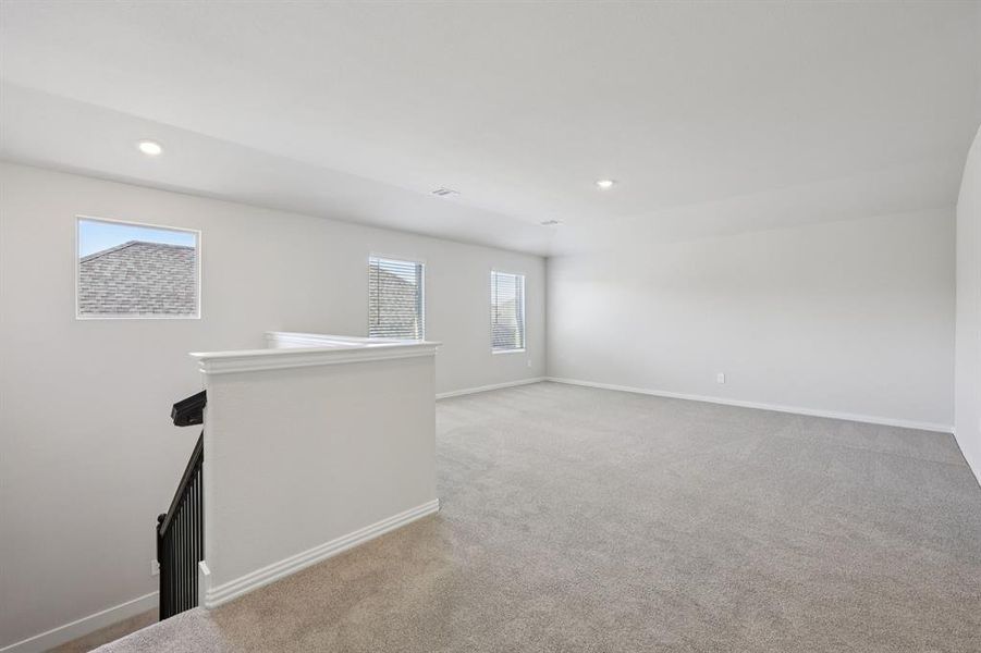 Spacious, unfurnished interior of a new home in Southridge - Signature Series, McKinney (Image 28). Spacious, unfurnished interior of a new home in Southridge - Signature Series, McKinney (Image 28).