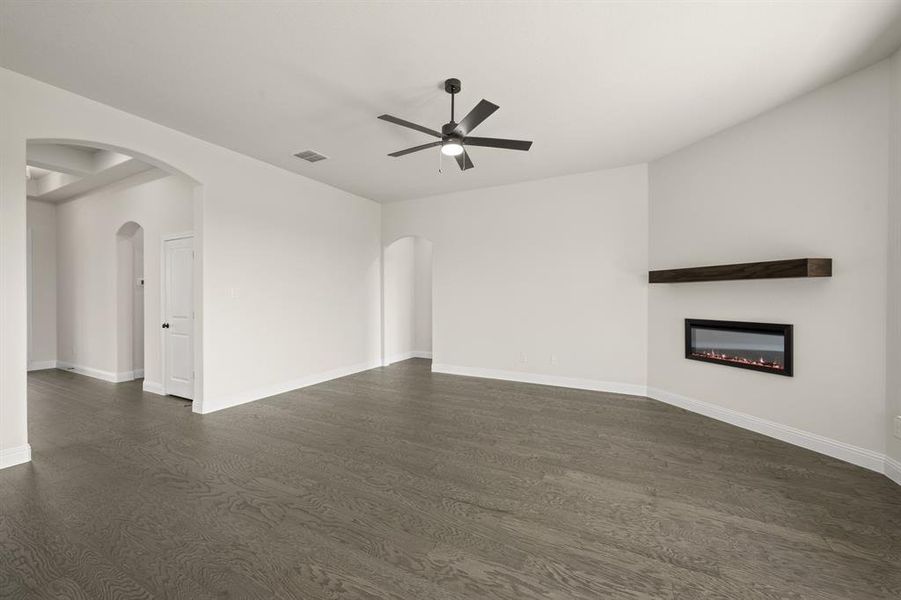 113 Grey wolf- Living Room-1 113 Grey wolf- Living Room-1