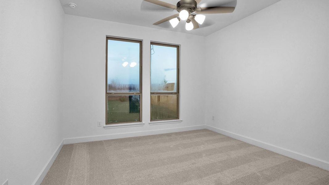 Spacious, unfurnished interior of a new home in Elyson 65', Katy (Image 5).