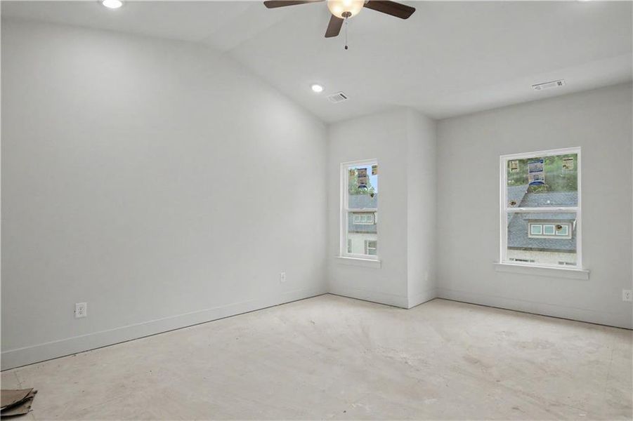 Spacious, unfurnished interior of a new home in , Norcross (Image 6).
