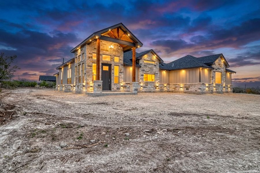 In-progress construction of a new home in , Uvalde, TX (Image 34).