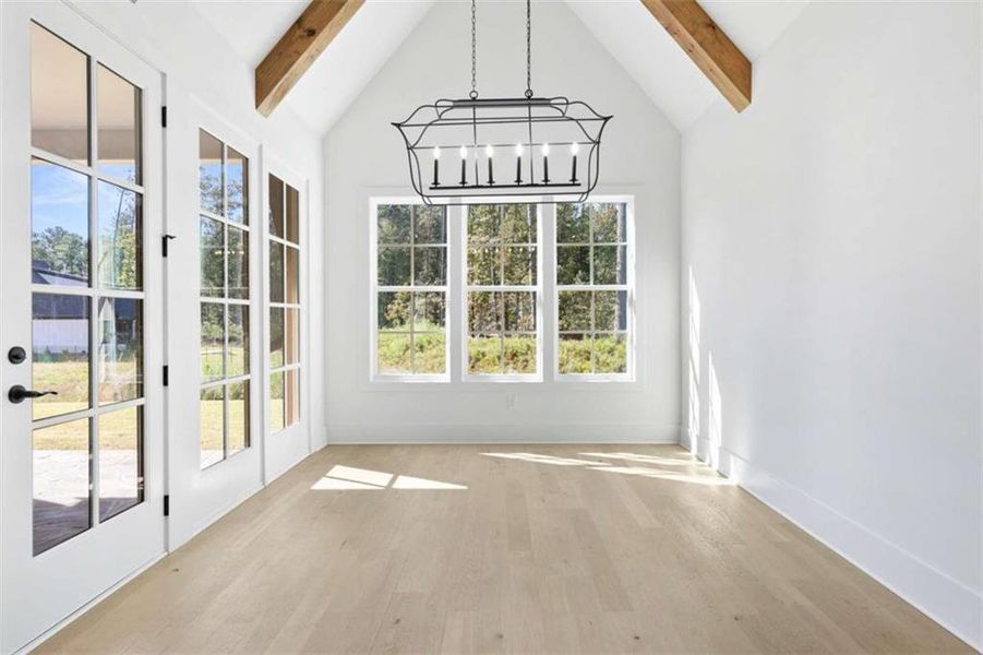 Spacious, unfurnished interior of a new home in , Peachtree City (Image 20).