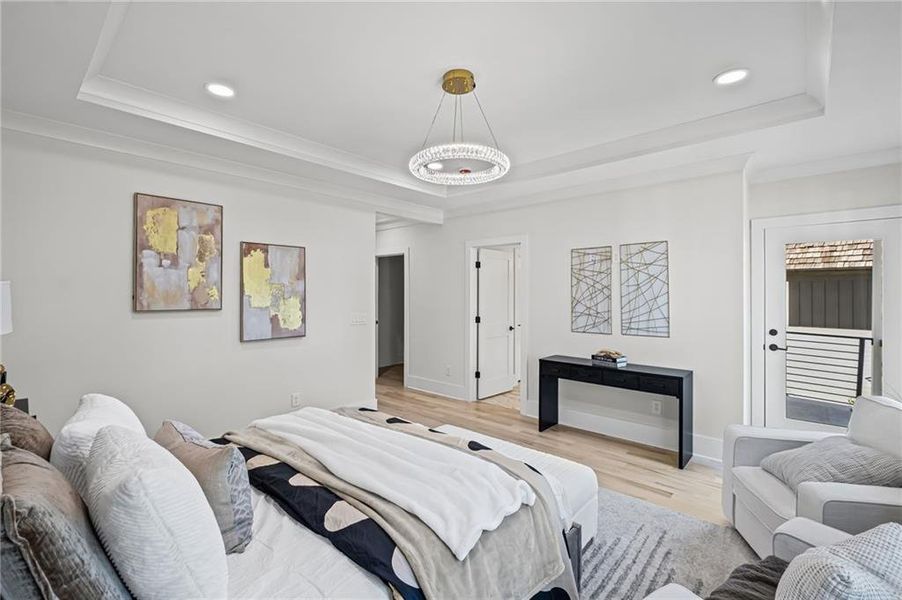 Furnished interior view inside a new home in , Alpharetta (Image 9).