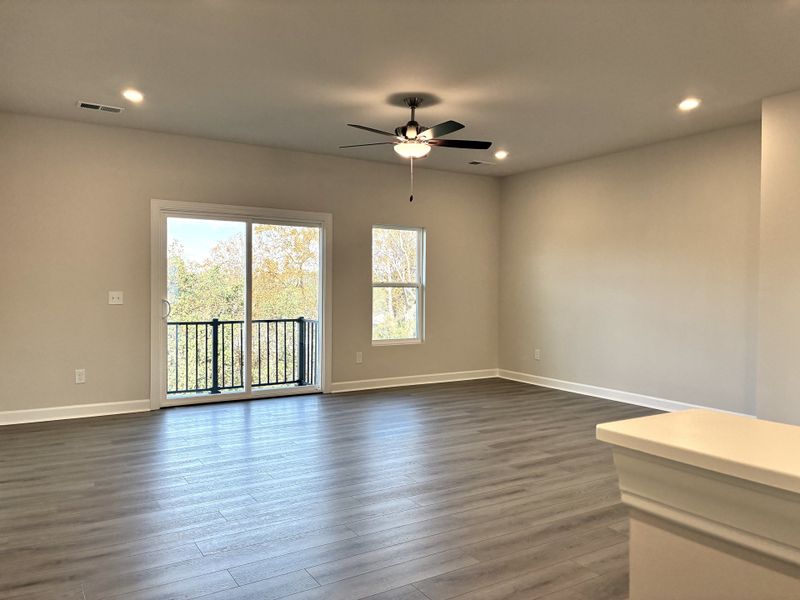 Spacious, unfurnished interior of a new home in Holly View, Greenville (Image 15).