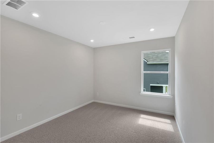 Spacious, unfurnished interior of a new home in , Adairsville (Image 21).