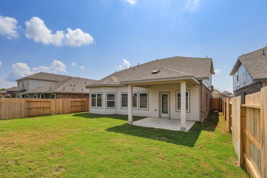 Exterior details and patio area of a home in Southwinds, Baytown (Image 2). Exterior details and patio area of a home in Southwinds, Baytown (Image 2).