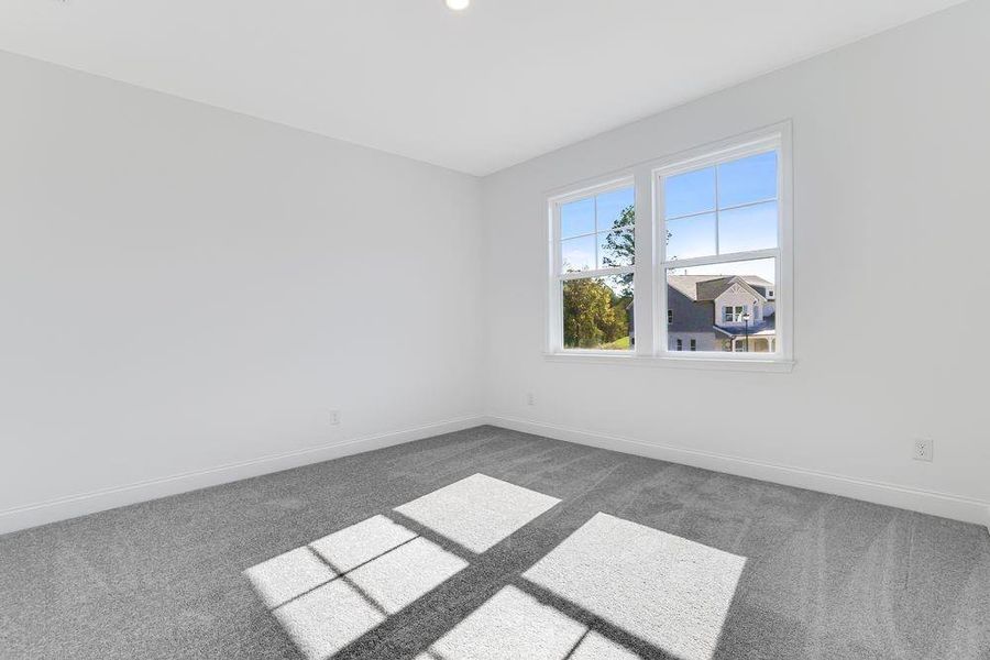 Image 32 of a home in Oakmead.