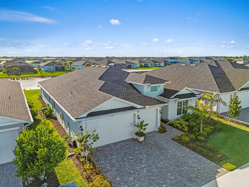 Image 67 of a home in .