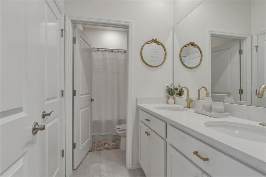 Furnished interior view inside a new home in Briarwood, Alachua (Image 15).