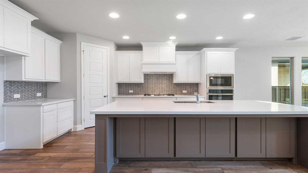 Furnished interior view inside a new home in Trinity Falls 50', McKinney (Image 14).