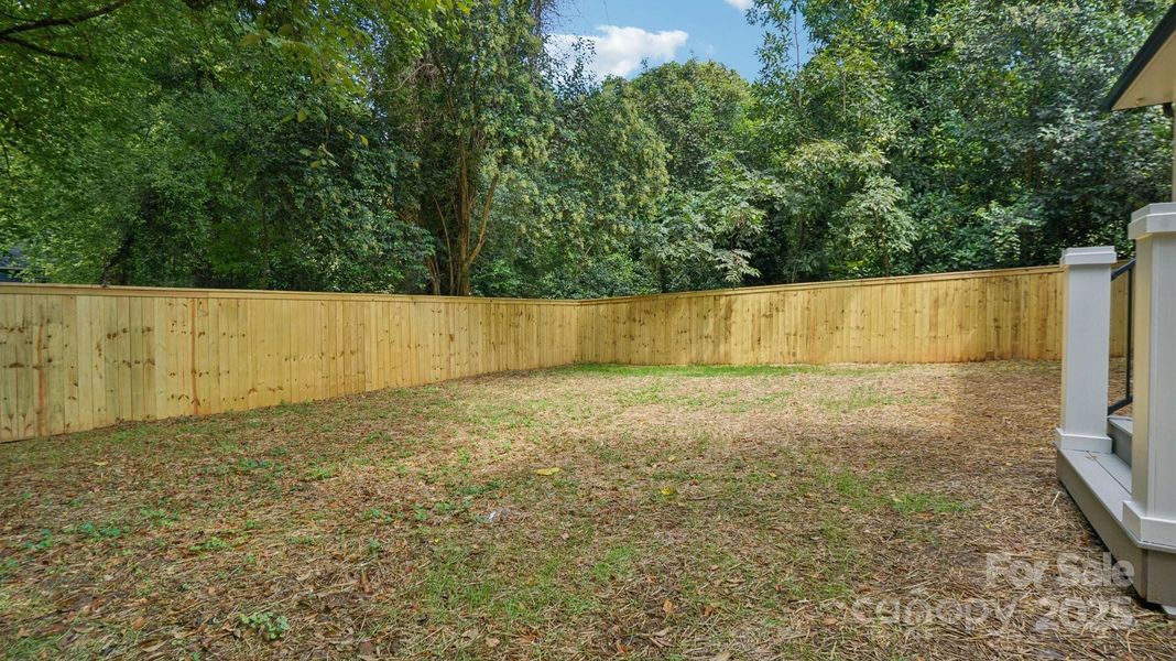 Image 43 of a home in .