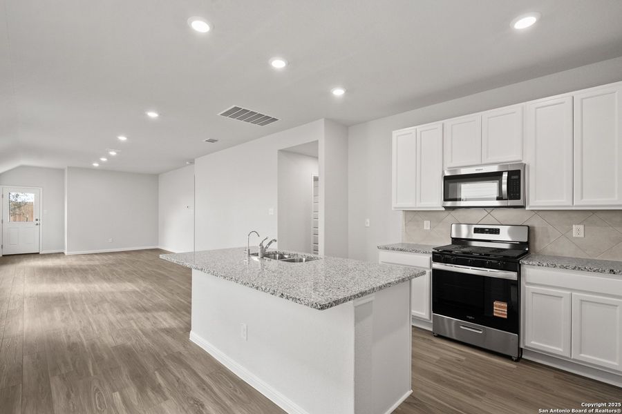 Furnished interior view inside a new home in Timber Creek, San Antonio (Image 8). Furnished interior view inside a new home in Timber Creek, San Antonio (Image 8).
