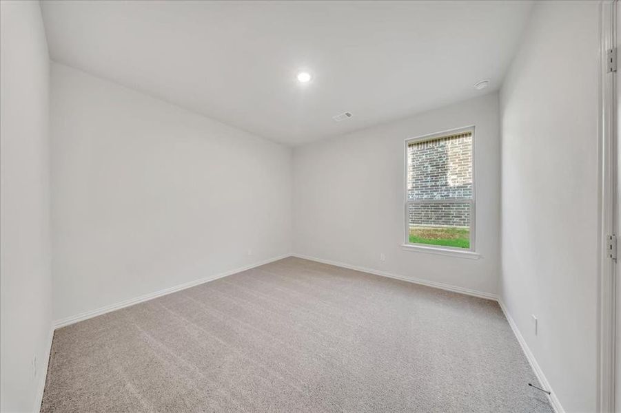 Spacious, unfurnished interior of a new home in Liberty Pointe, Gainesville (Image 17). Spacious, unfurnished interior of a new home in Liberty Pointe, Gainesville (Image 17).
