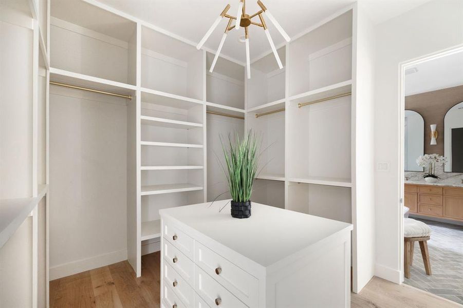 Furnished interior view inside a new home in , Dallas (Image 14).