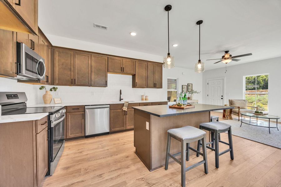 MTN 87 Staged Photos 011 MTN 87 Staged Photos 011