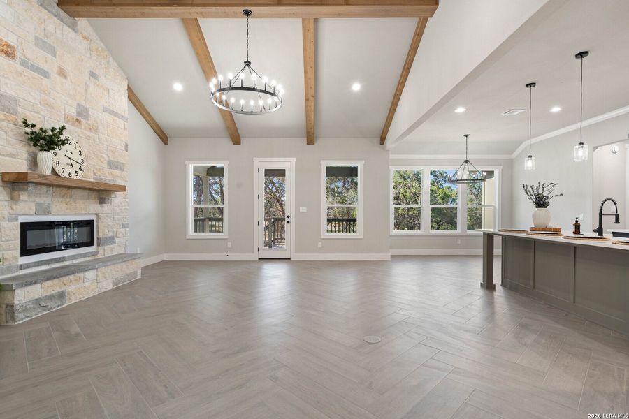 Spacious, unfurnished interior of a new home in , Spring Branch (Image 29). Spacious, unfurnished interior of a new home in , Spring Branch (Image 29).