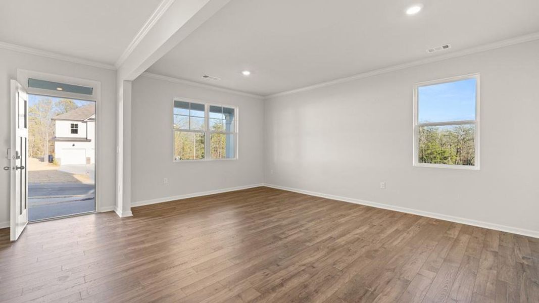 Spacious, unfurnished interior of a new home in Liberty Crossing, Braselton (Image 24).