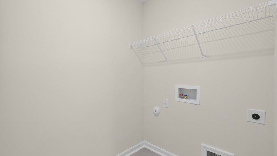 Spacious, unfurnished interior of a new home in Honeycutt Oaks, Angier (Image 34).