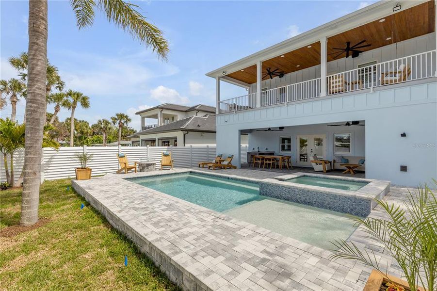 Exterior details and patio area of a home in , New Smyrna Beach (Image 33).