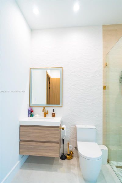 Furnished interior view inside a new home in , Miami (Image 77). Furnished interior view inside a new home in , Miami (Image 77).