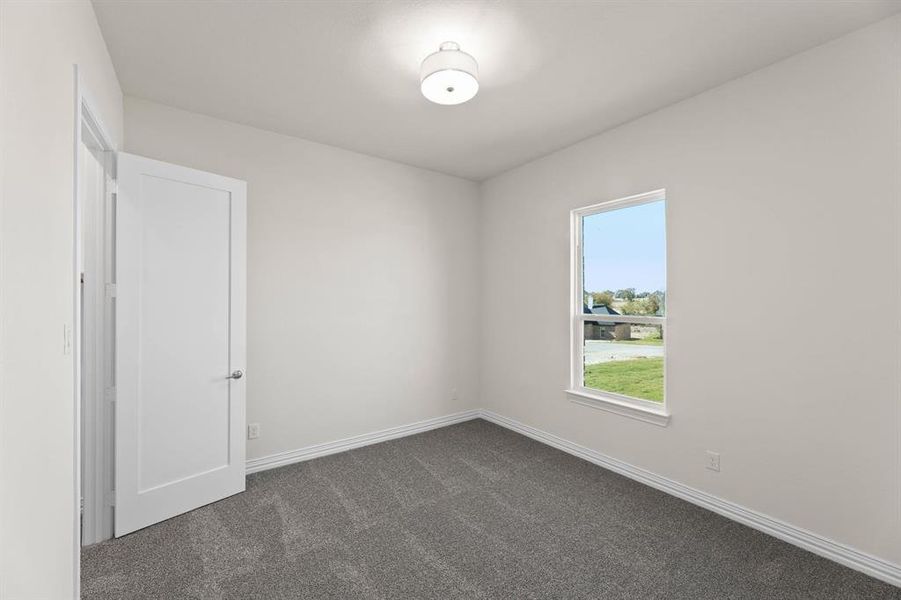 325 Slimp-Bedroom-1 325 Slimp-Bedroom-1