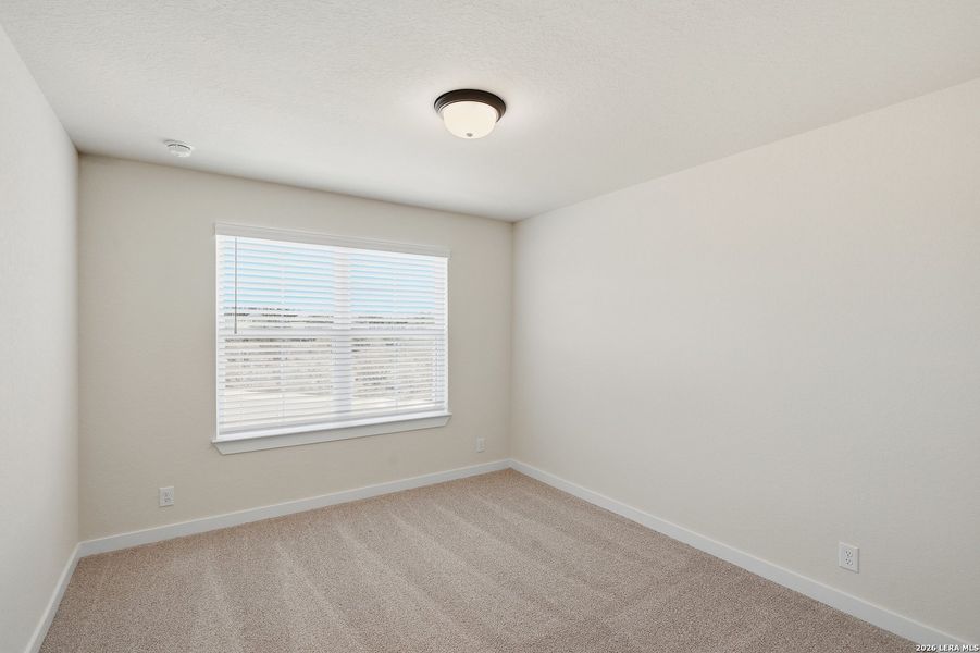 Spacious, unfurnished interior of a new home in The Crossvine, Schertz (Image 17).