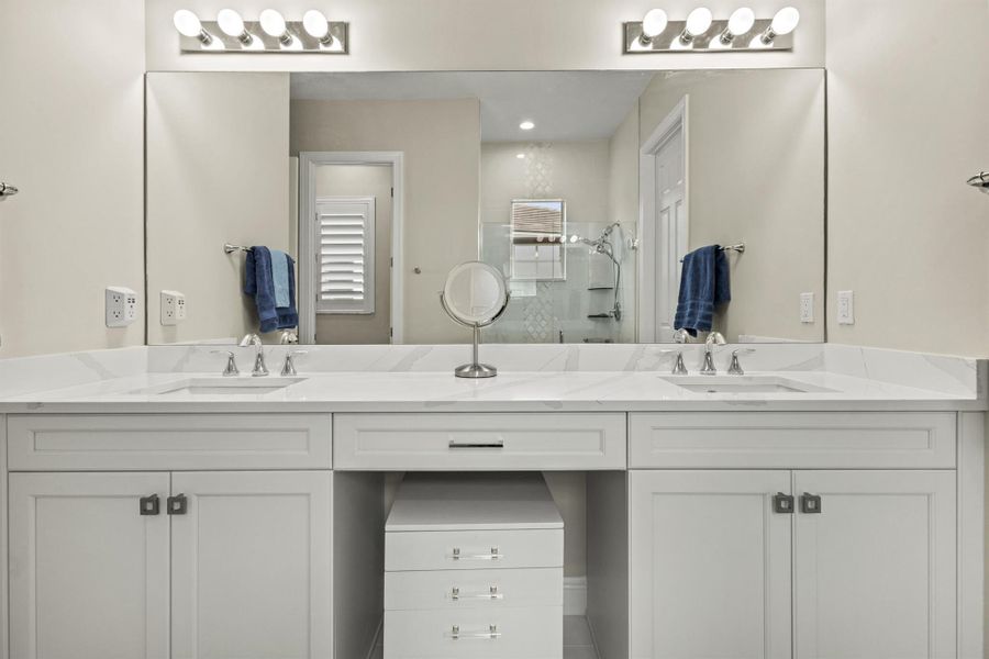 Image 55 of a home in .