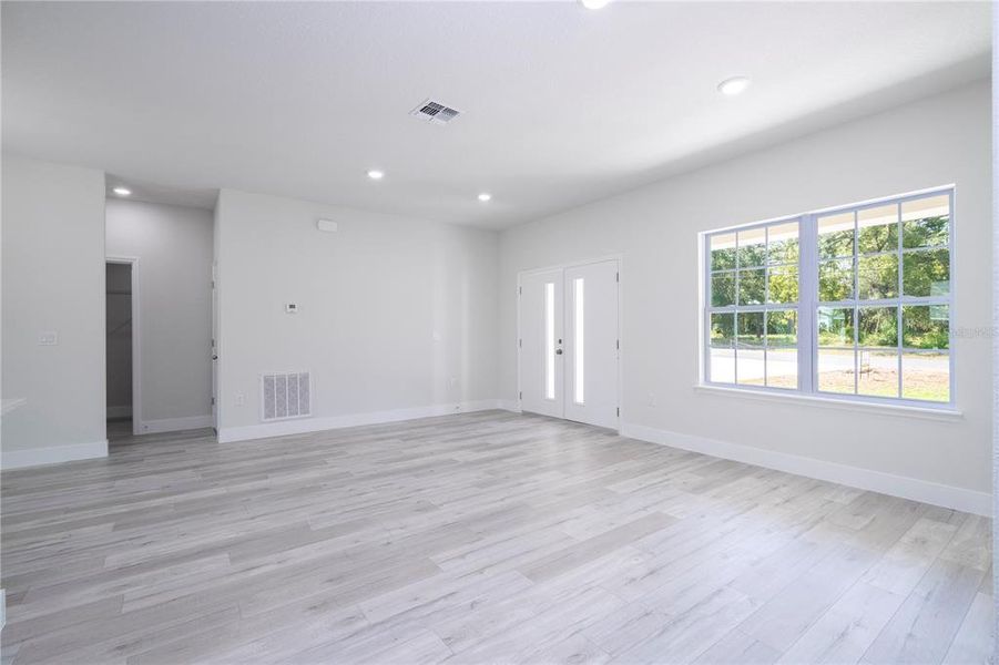 Spacious, unfurnished interior of a new home in , Citrus Springs (Image 26). Spacious, unfurnished interior of a new home in , Citrus Springs (Image 26).