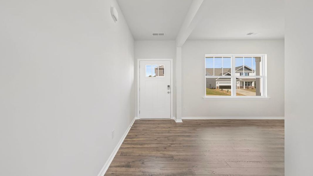 Spacious, unfurnished interior of a new home in Spring Ridge, Anderson (Image 17).