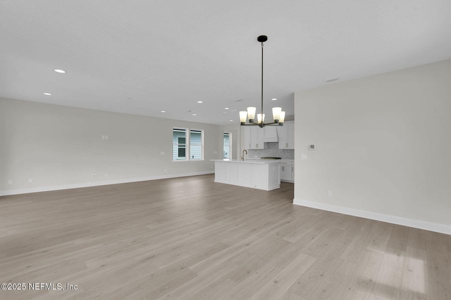 Spacious, unfurnished interior of a new home in Reflections at Nocatee, Ponte Vedra (Image 14).