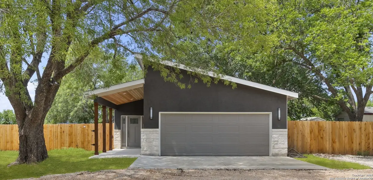Front exterior of a new home in , San Antonio, TX, highlighting curb appeal (Image 16). Front exterior of a new home in , San Antonio, TX, highlighting curb appeal (Image 16).
