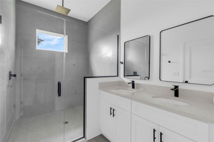 Furnished interior view inside a new home in , Ocala (Image 9).