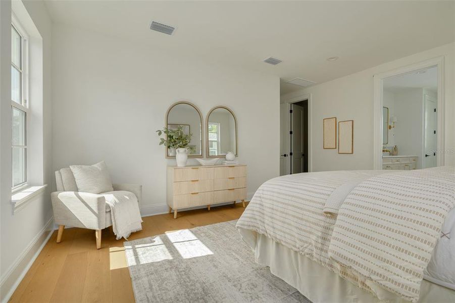 Furnished interior view inside a new home in , St. Petersburg (Image 17).