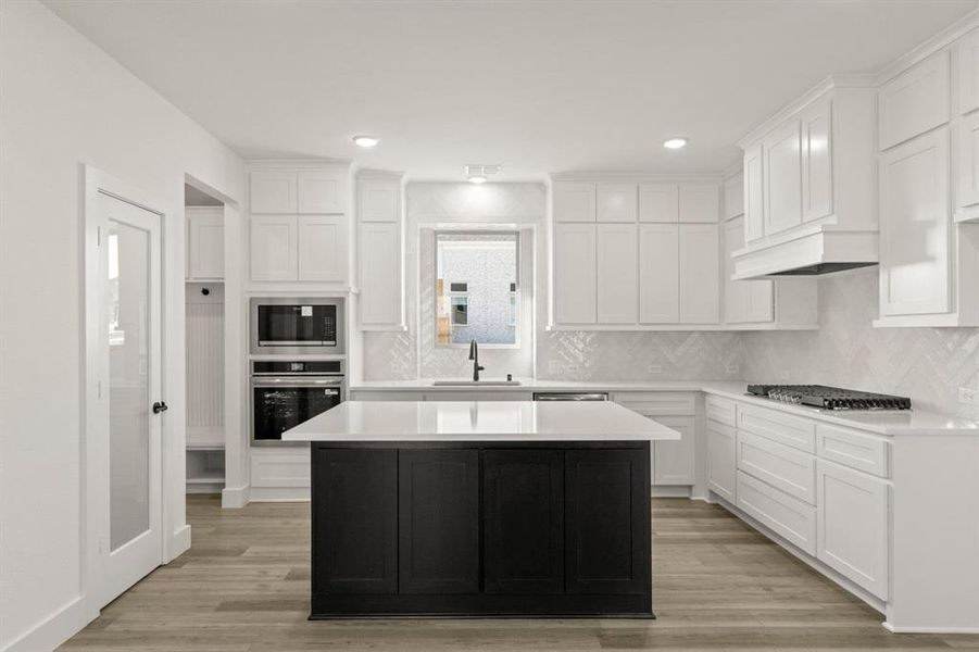 Furnished interior view inside a new home in Trails at Cottonwood Creek, Rowlett (Image 9).