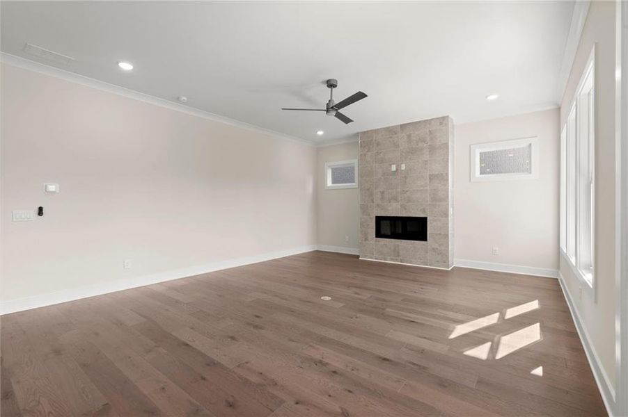 Spacious, unfurnished interior of a new home in The Gathering – Alpharetta, Alpharetta (Image 21).