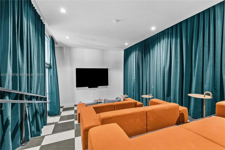 Community amenities in , Miami (Image 24).