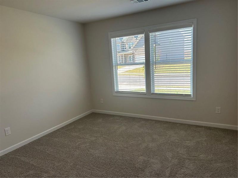 Spacious, unfurnished interior of a new home in , Auburn (Image 15).