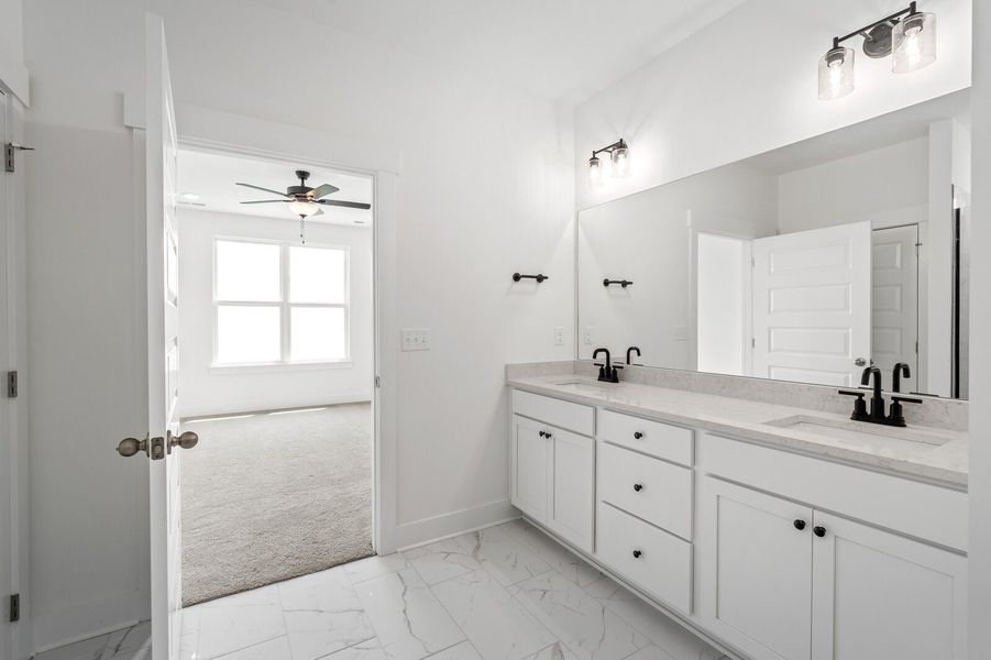 Furnished interior view inside a new home in Woods Crossing, Gallatin (Image 12).