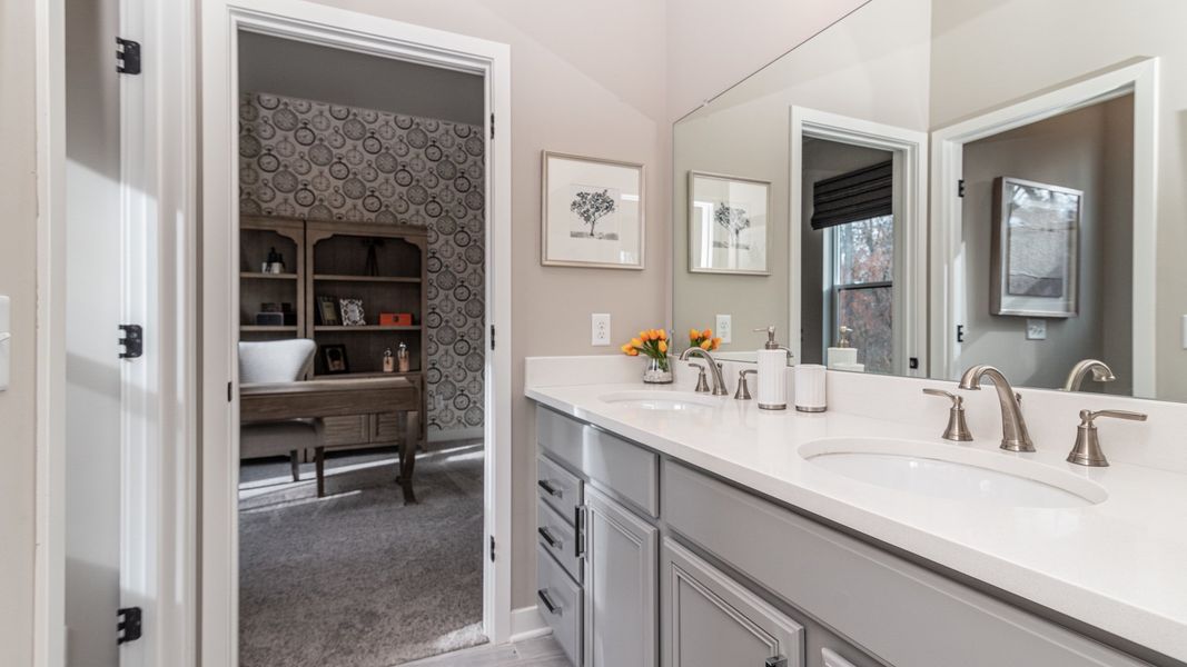 Representative furnished interior of a home built from the The Natural by Norfolk Homes in Coronado Estates, Jackson (Image 52).