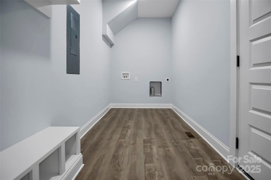 Spacious, unfurnished interior of a new home in , Iron Station (Image 30).