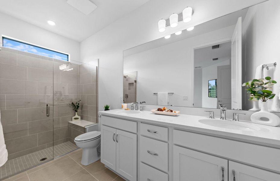 Furnished interior view inside a new home in Del Webb Naples, Ave Maria (Image 10).