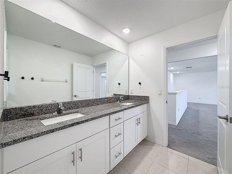 Furnished interior view inside a new home in , Lakeland (Image 11).