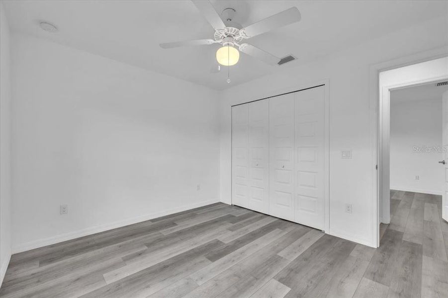 Spacious, unfurnished interior of a new home in , Punta Gorda (Image 19).