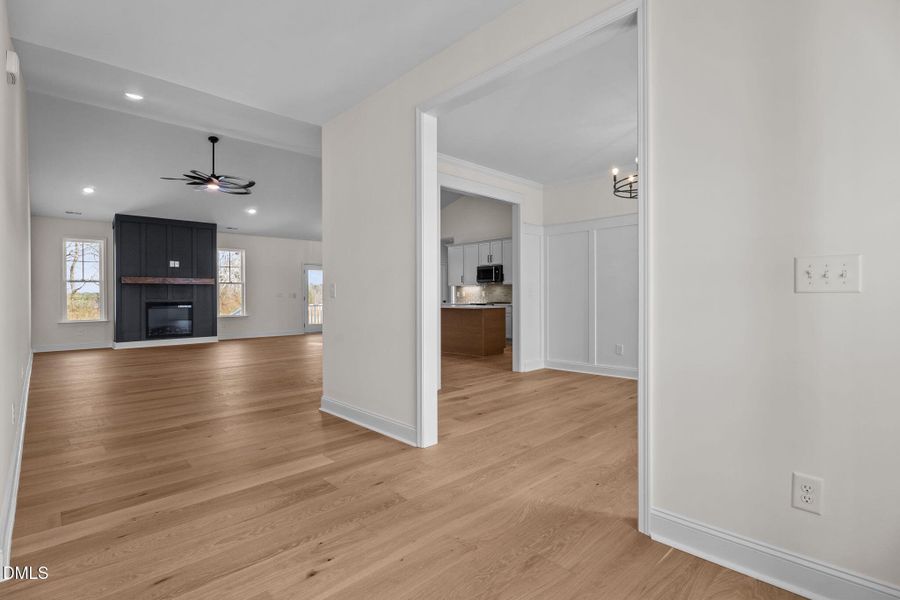 17-web-or-mls-DSC00591 17-web-or-mls-DSC00591