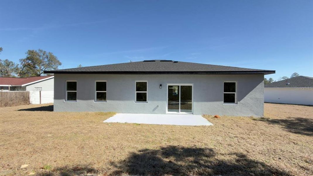 Exterior details and patio area of a home in , Ocala (Image 19). Exterior details and patio area of a home in , Ocala (Image 19).