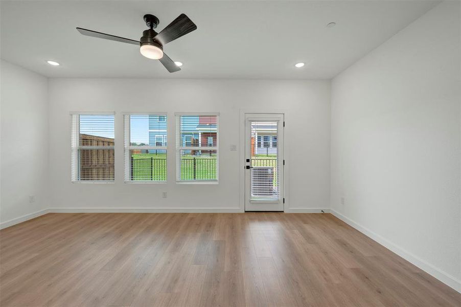 Spacious, unfurnished interior of a new home in Providence Commons, Providence Village (Image 25).