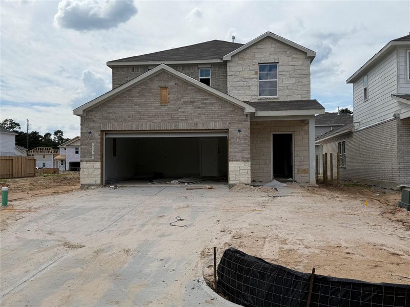 Image 24 of a home in Lakes at Black Oak.