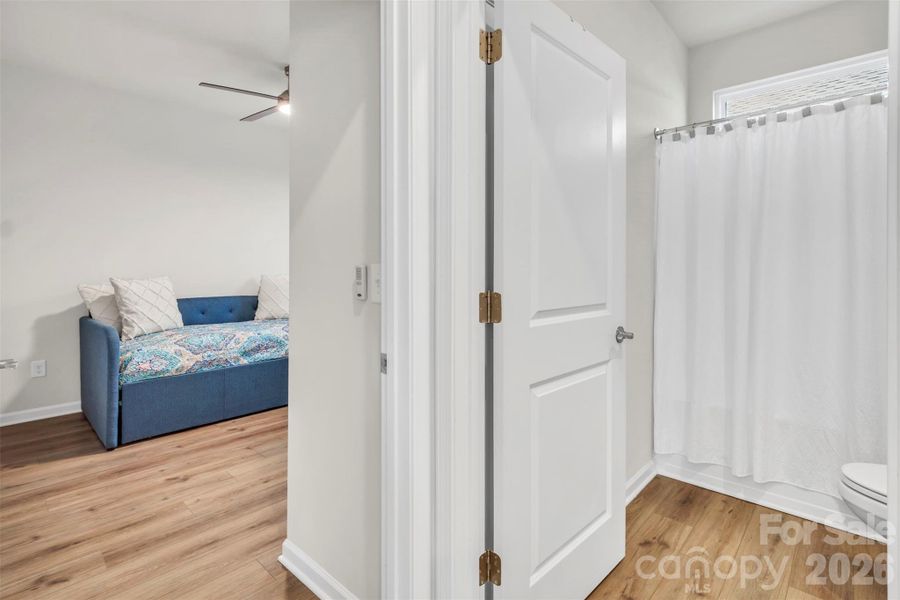 Image 27 of a home in Elizabeth.