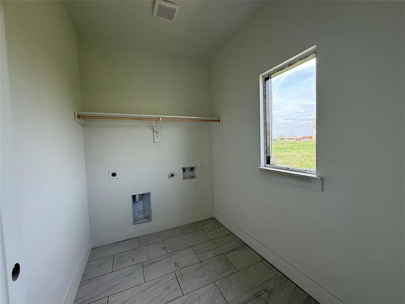 Image 15 of a home in Stillwater Lake Estates.